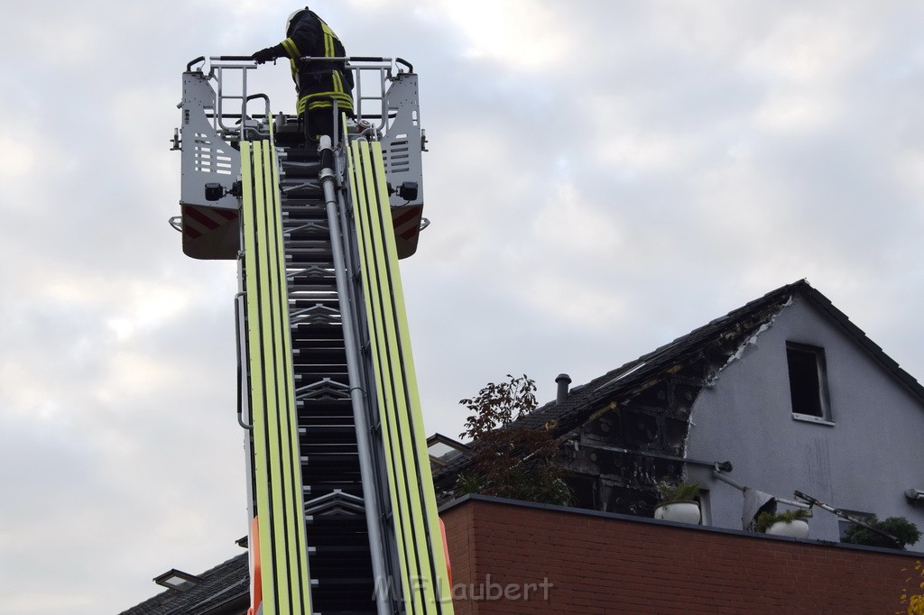 Feuer 2 Y Koeln Suerth Elisabeth Selbertstr P191.JPG - Miklos Laubert